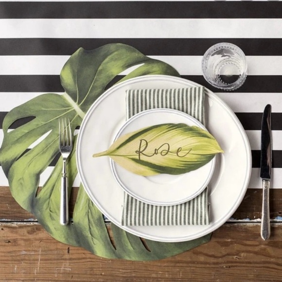 Hester & Cook 25 Feet Runner Paper, Black & White Striped - Picture 5 of 8